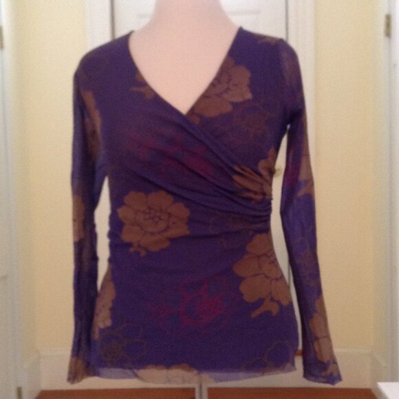 Candie's Tops - Candies Purple with tanish flowers top Large